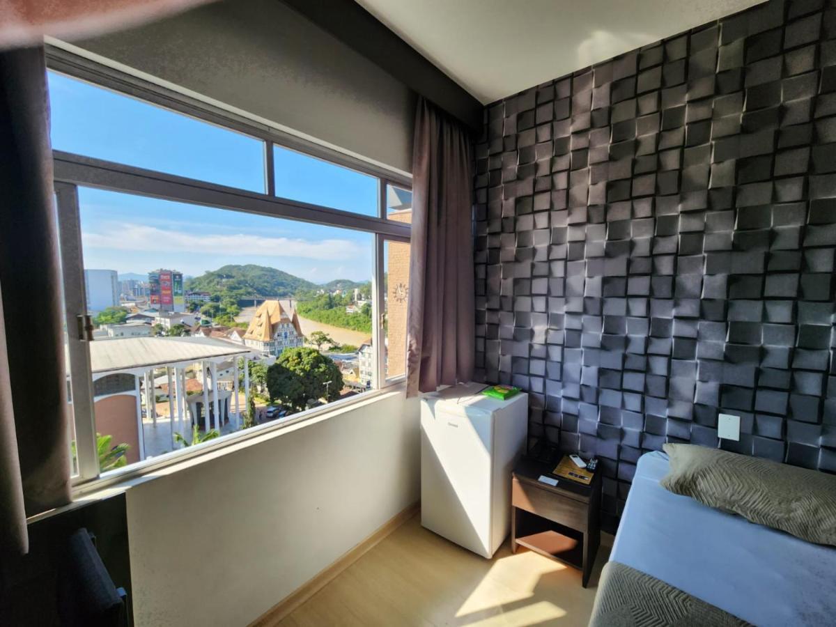 Hotel Europa Blumenau Buitenkant foto
