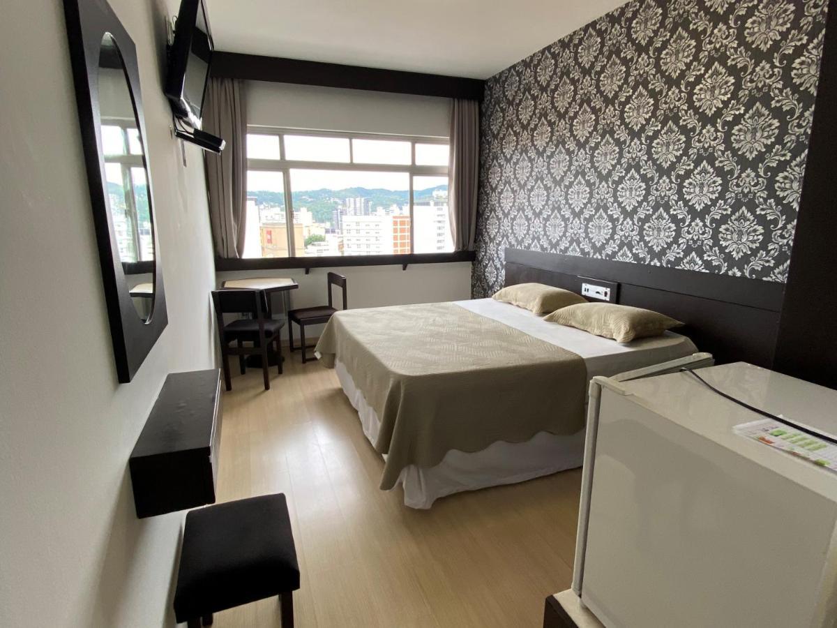 Hotel Europa Blumenau Buitenkant foto